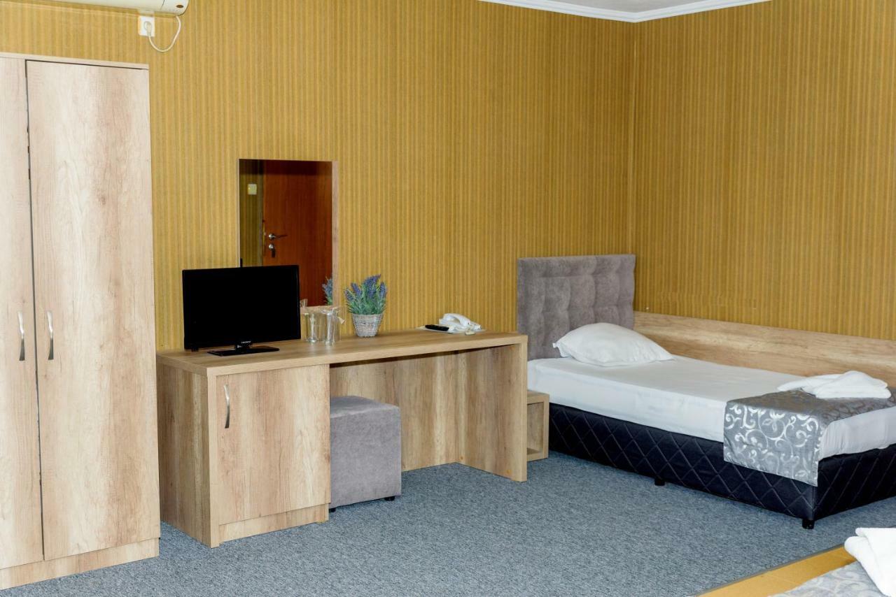 Family Prestige Otel Burgaz